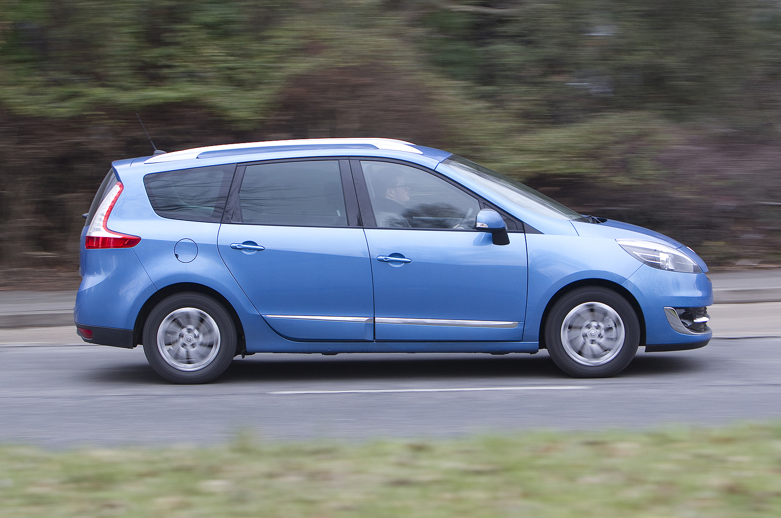 Renault Grand Scenic 1.5 dCi 110 Stop and Start Review | Autocar