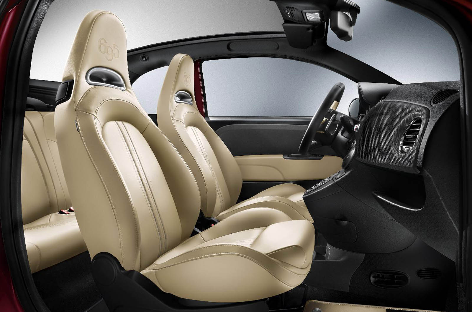 Abarth%20695%20Maserati%203.jpg
