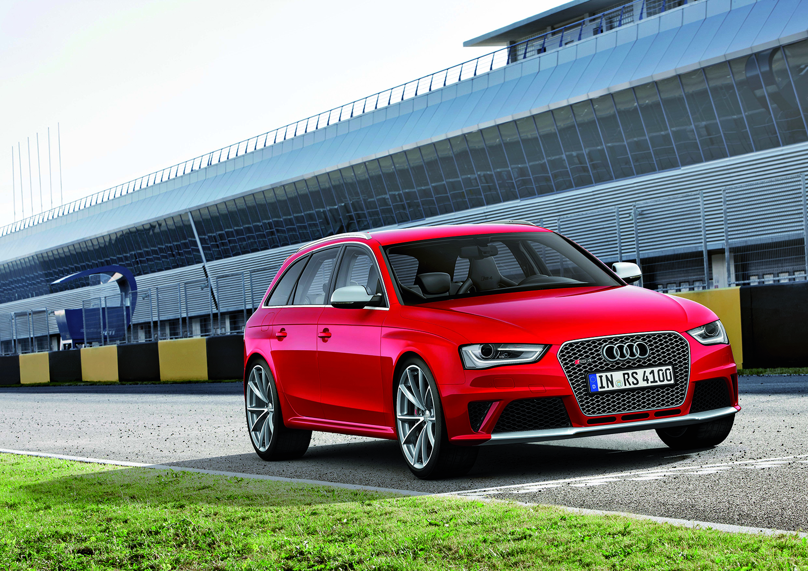 RS4_Avant011.jpg