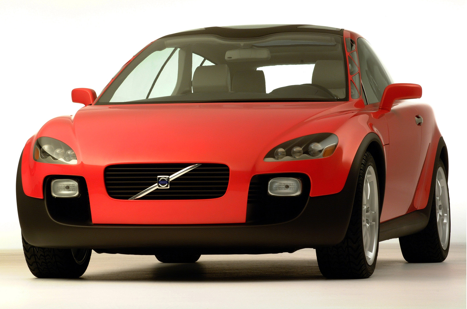 http://images.cdn.autocar.co.uk/sites/autocar.co.uk/files/Volvo-Safety-Concept-Car-1.jpg