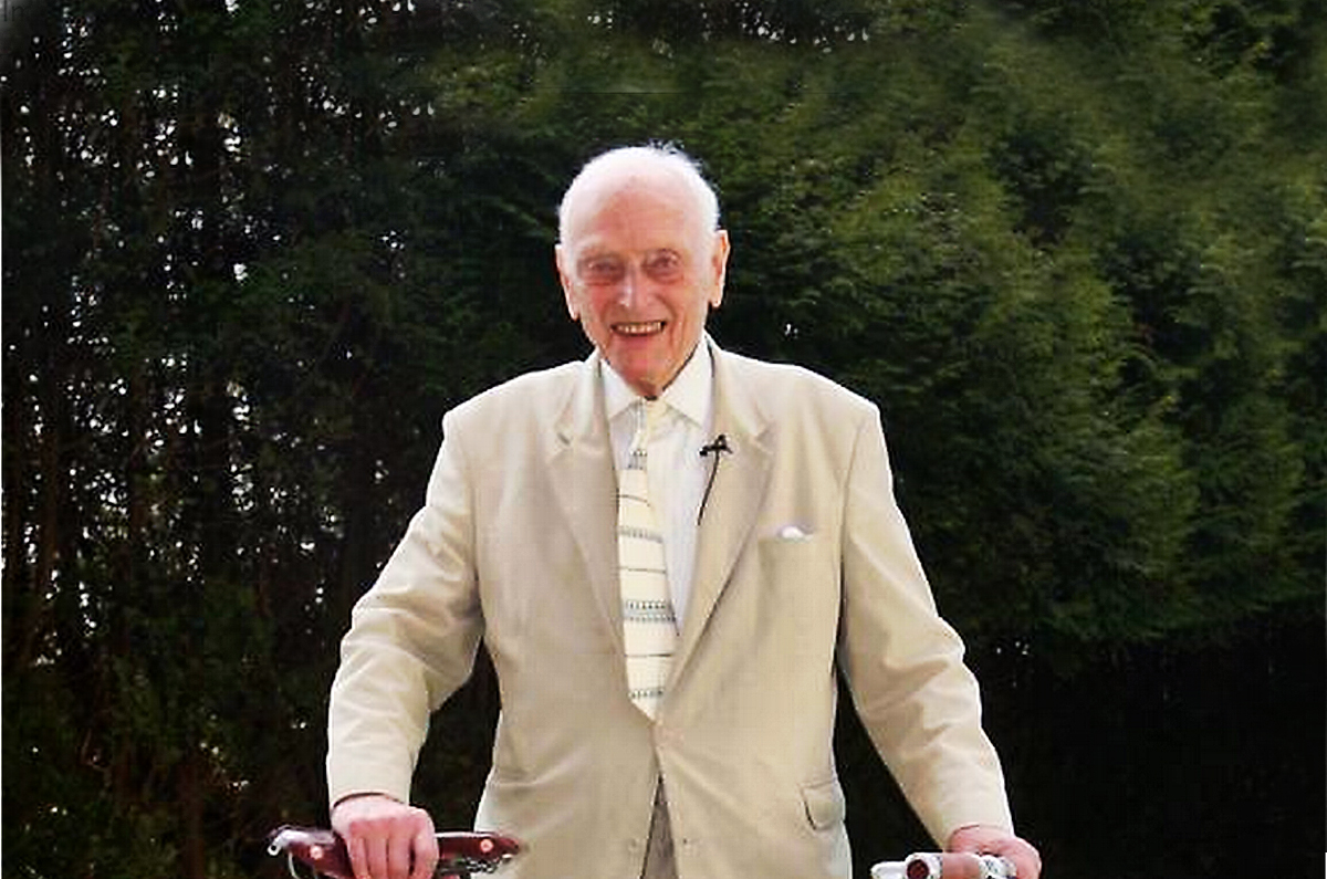 Dr Alex Moulton devised car suspension systems and invented the smallwheeled bicycle