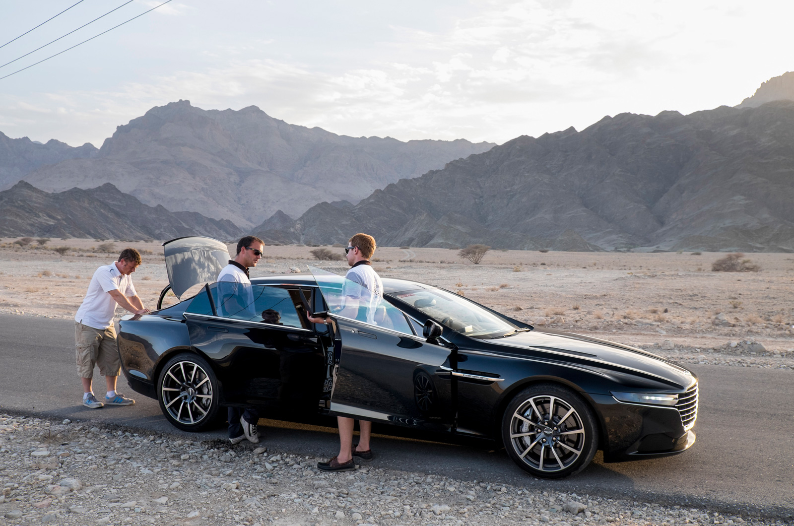 am-lagonda-official-1-23.jpg