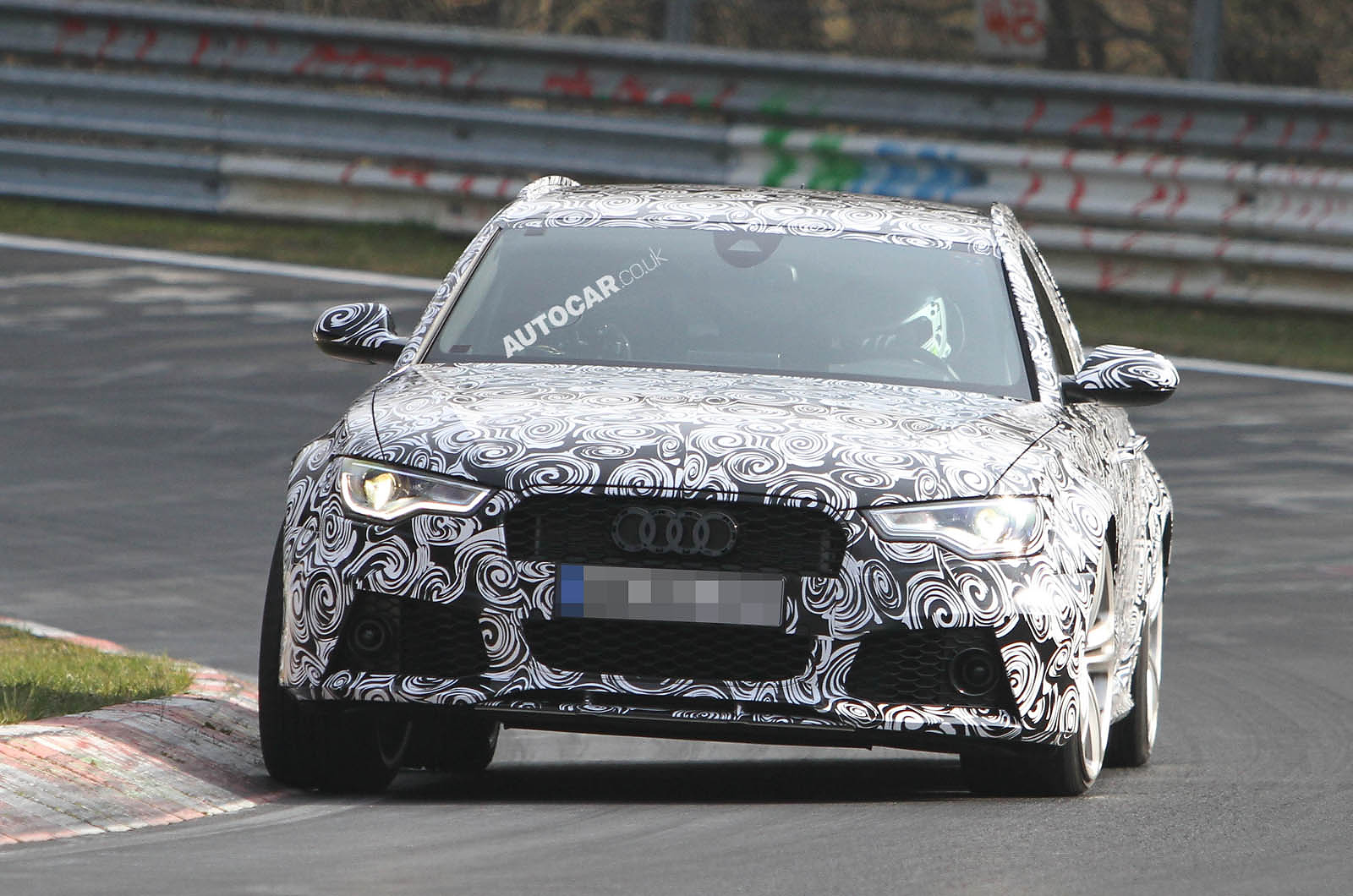 Audi RS6 to take on the BMW M5 and E63 AMG
