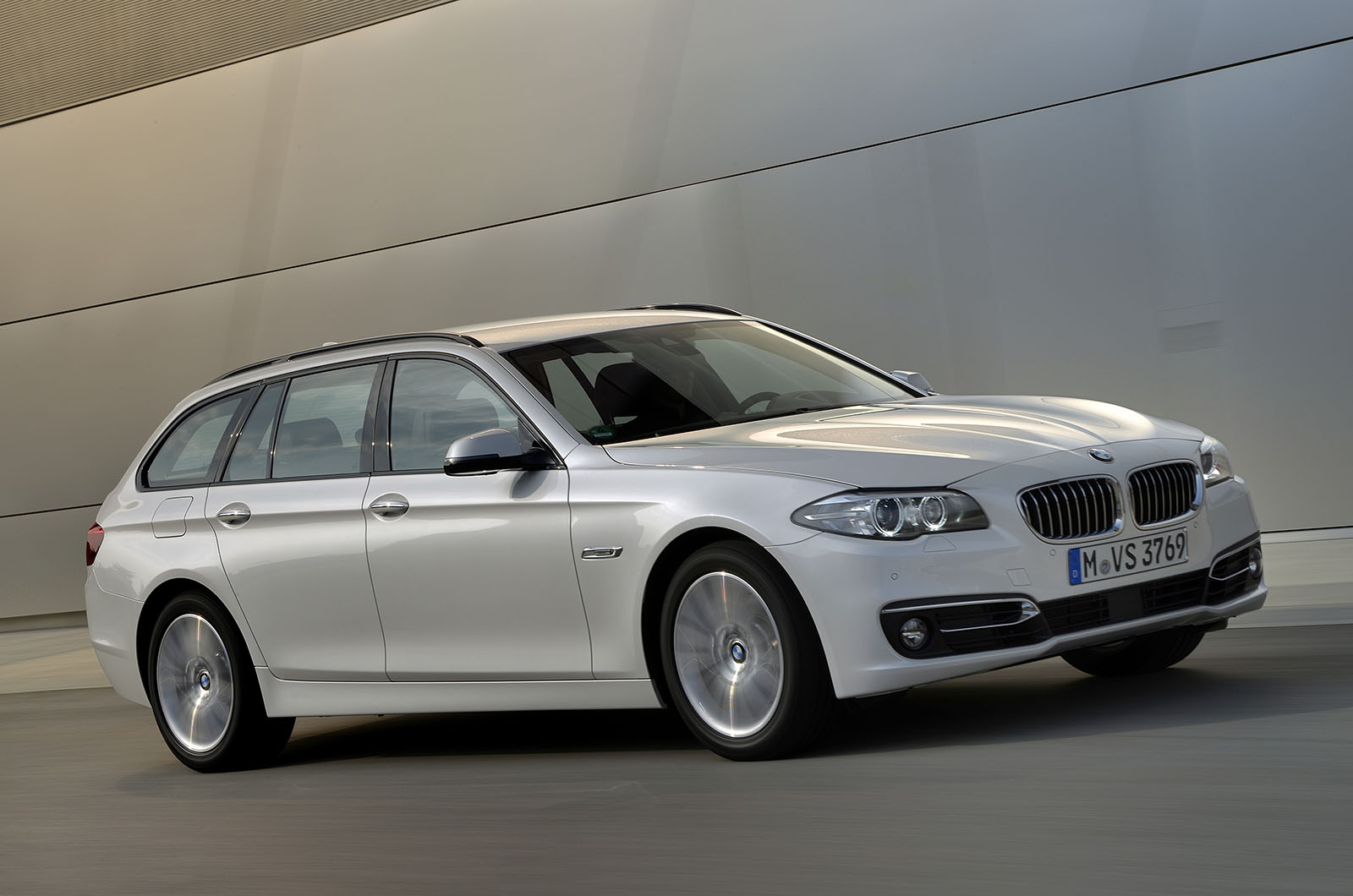 Used bmw 520d touring review