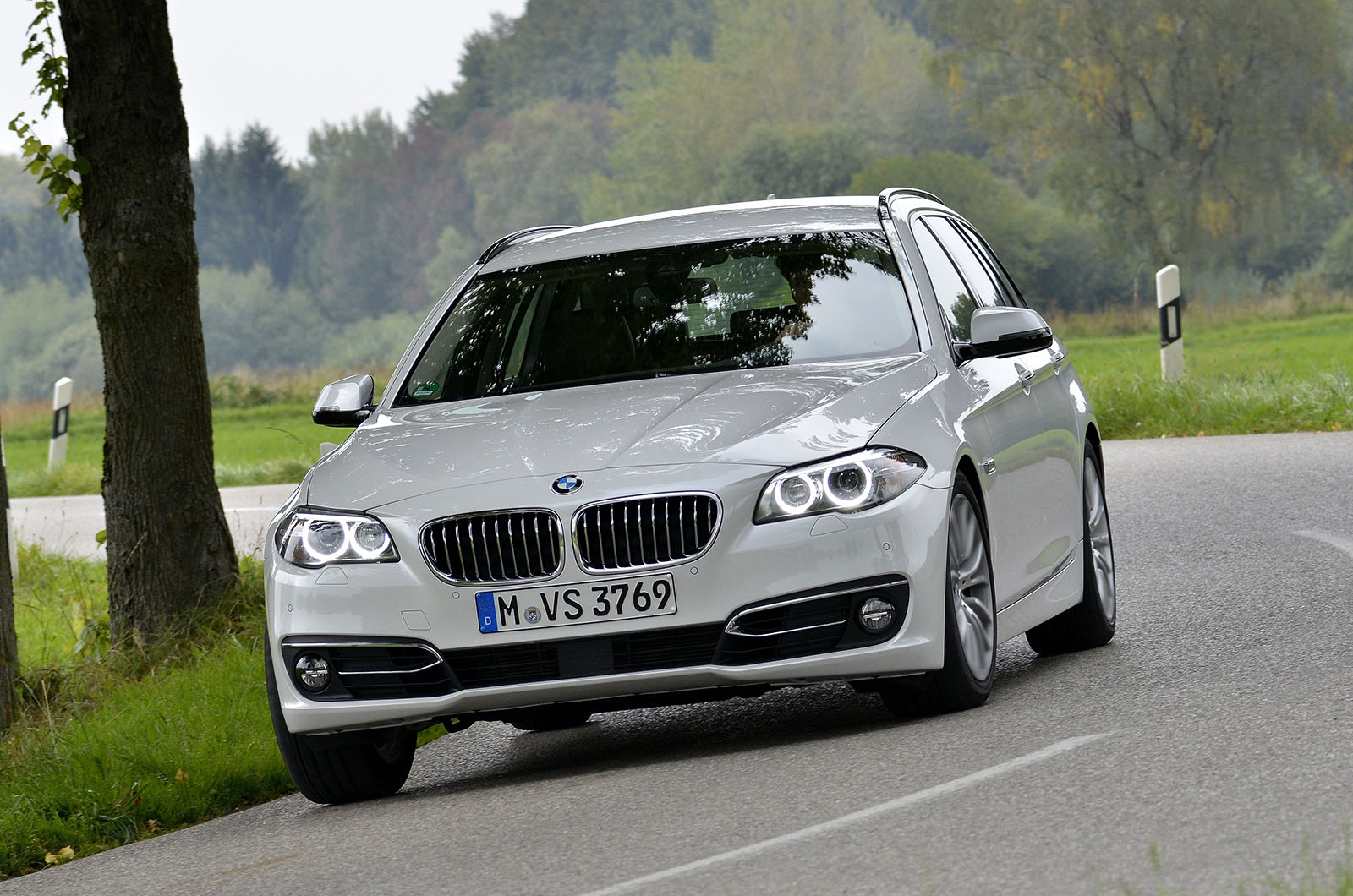 Used bmw 520d touring review #5