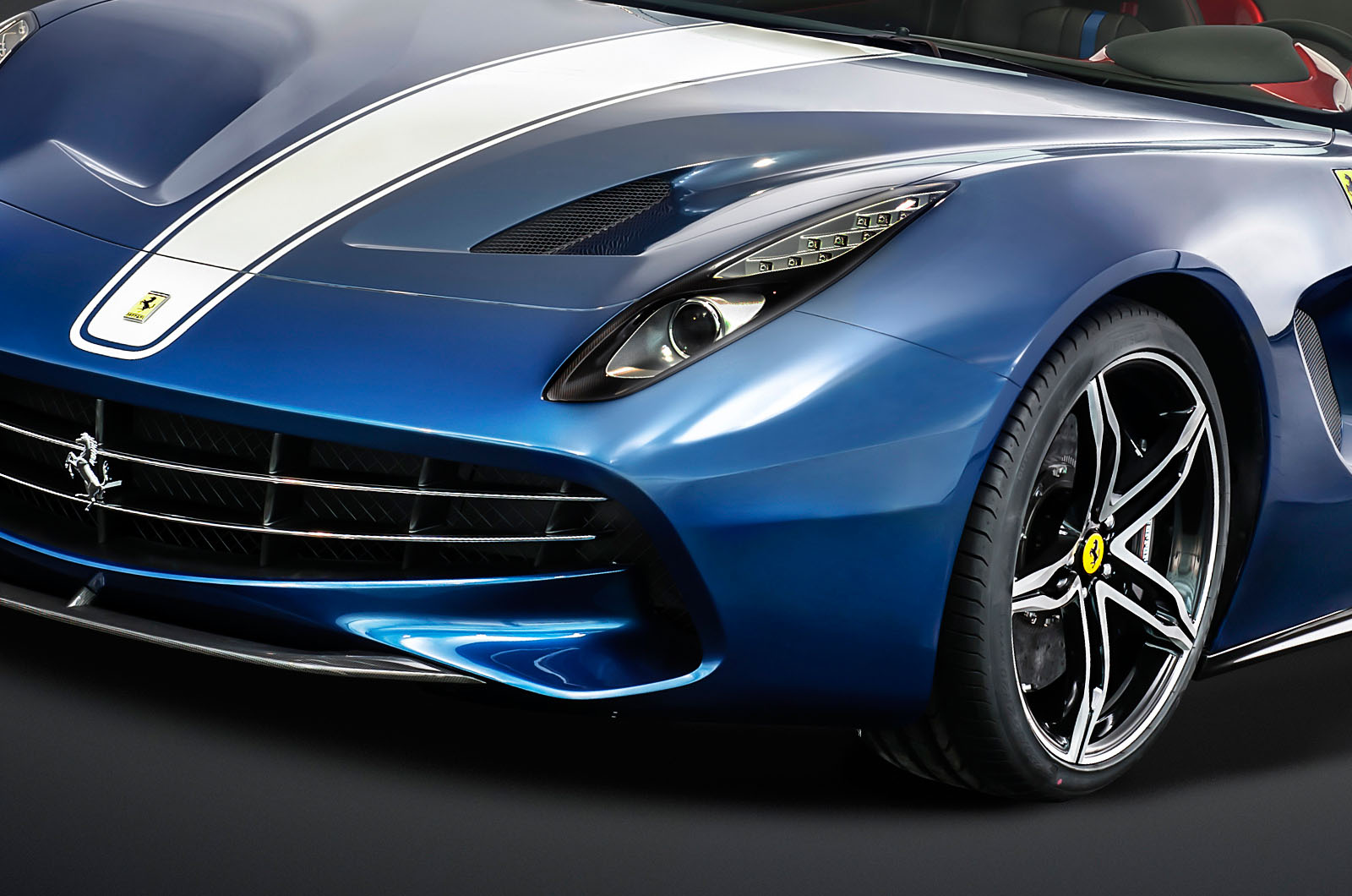 ferrari-f60-america-001.jpg
