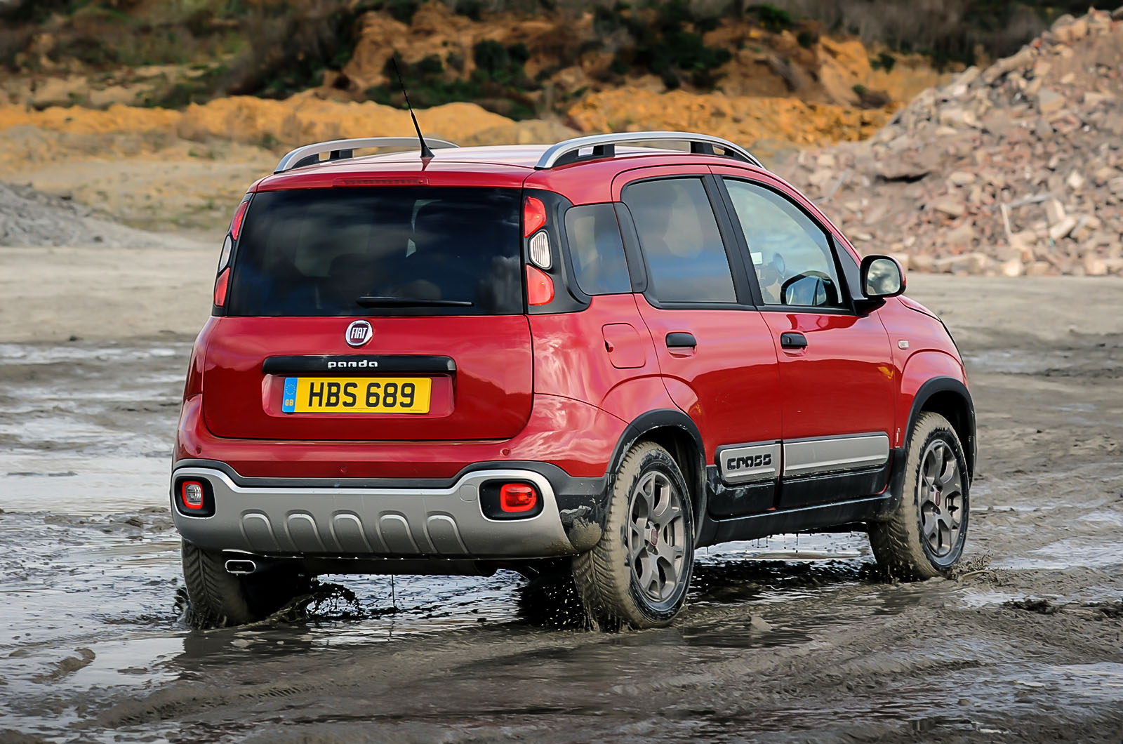 fiat-panda-cross-mulitjet-2014-uk-006.jpg