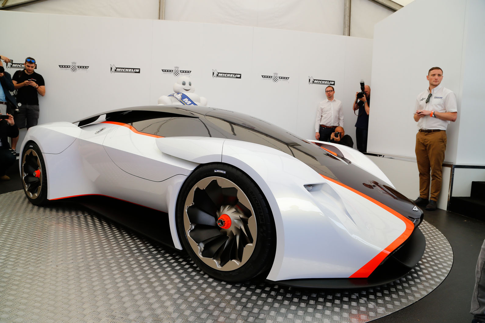 fos-2014-041.jpg