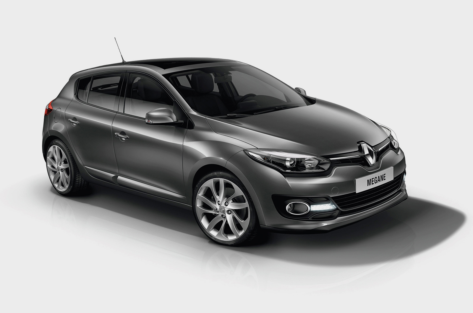 megane-facelift-090.jpg