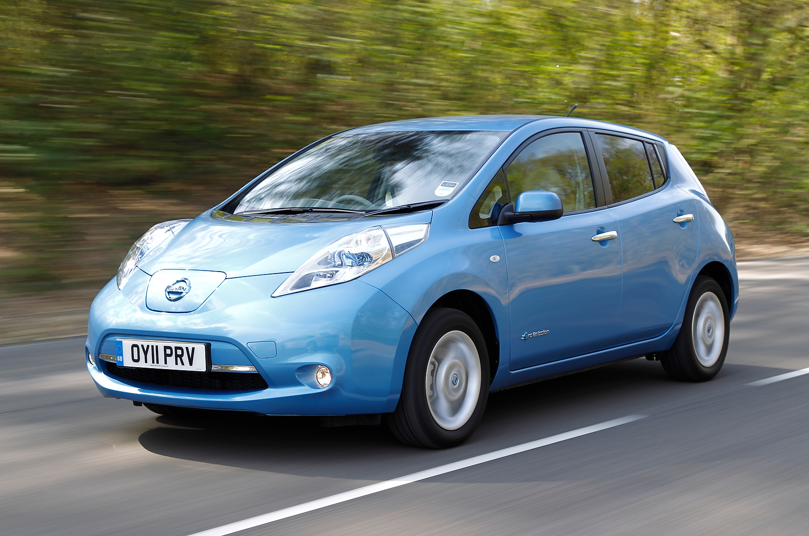 Reviews of the nissan leaf electric car #1