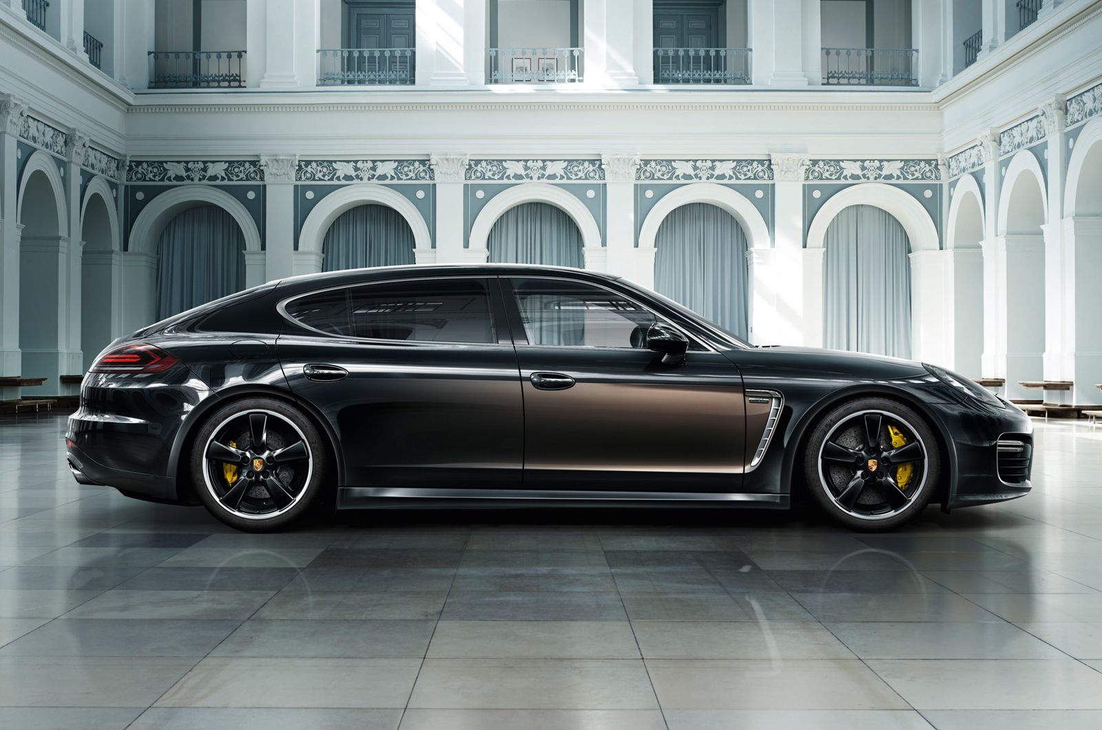 porsche-panamera-le-2014-4.jpg