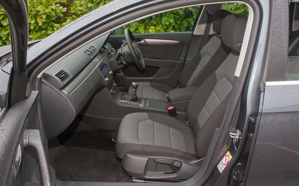 Volkswagen Passat interior Autocar