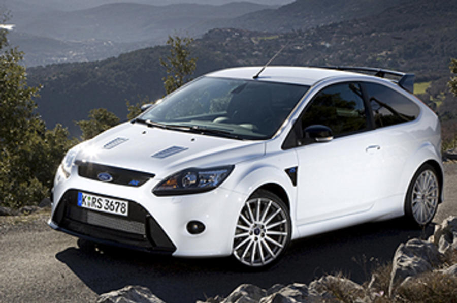 2009 Ford Focus RS Mk2 review and video review Autocar