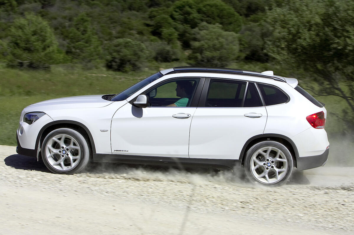 Does the bmw x1 have isofix #1