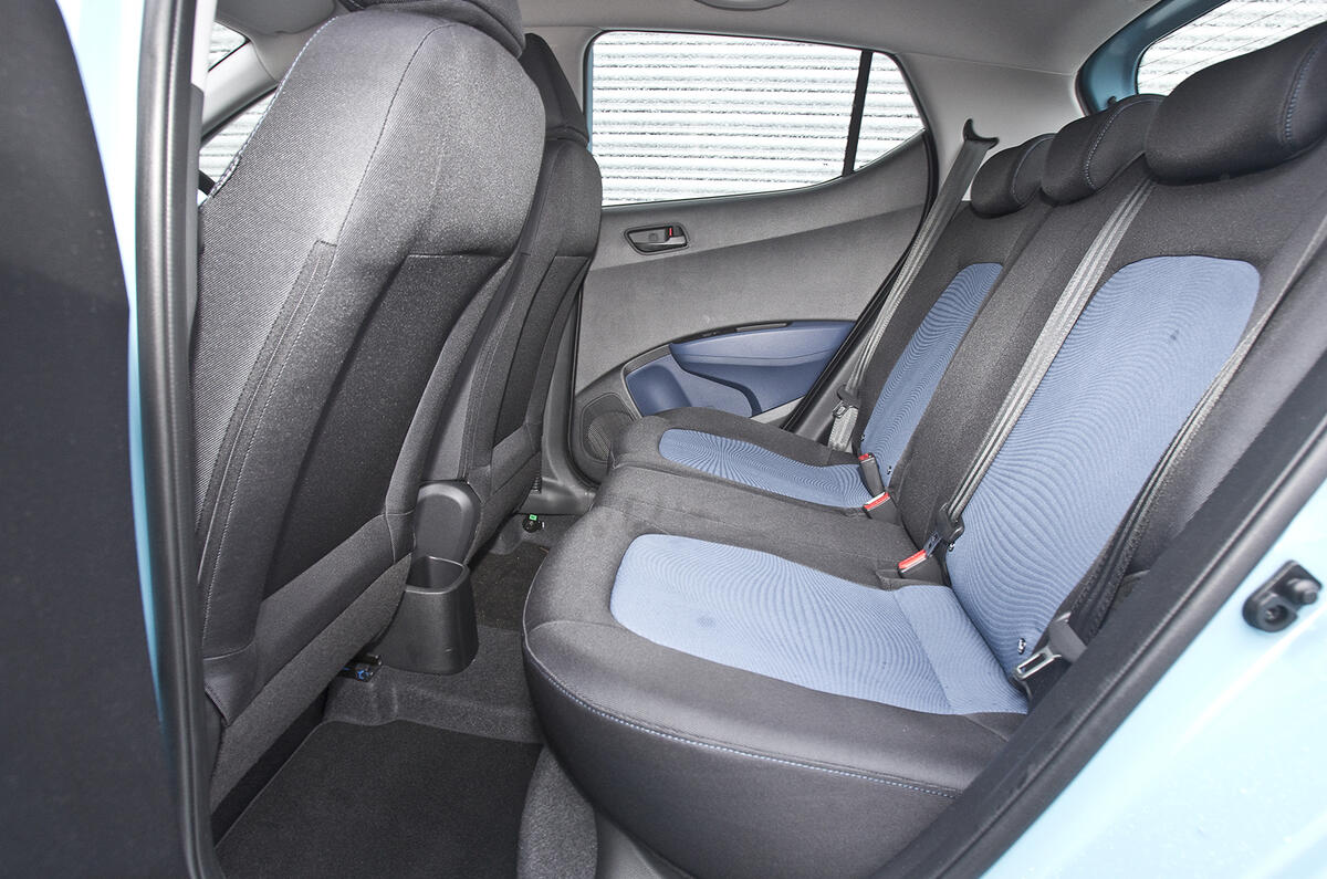 How To Make Car Seat Covers >> Hyundai i10 Review (2017) | Autocar How To Make Car Seat Covers >> Hyundai i10 Review (2017) | Autocar