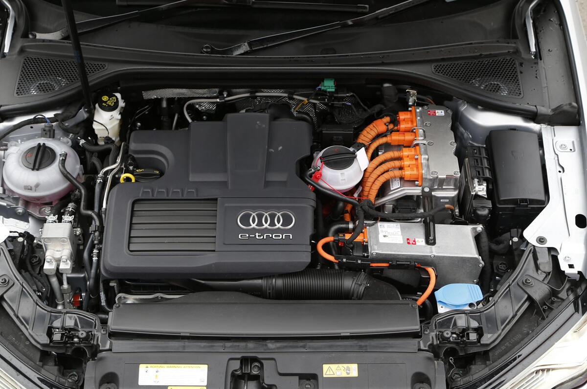 Hasil gambar untuk Audi A3 E-Tron 2017 engine