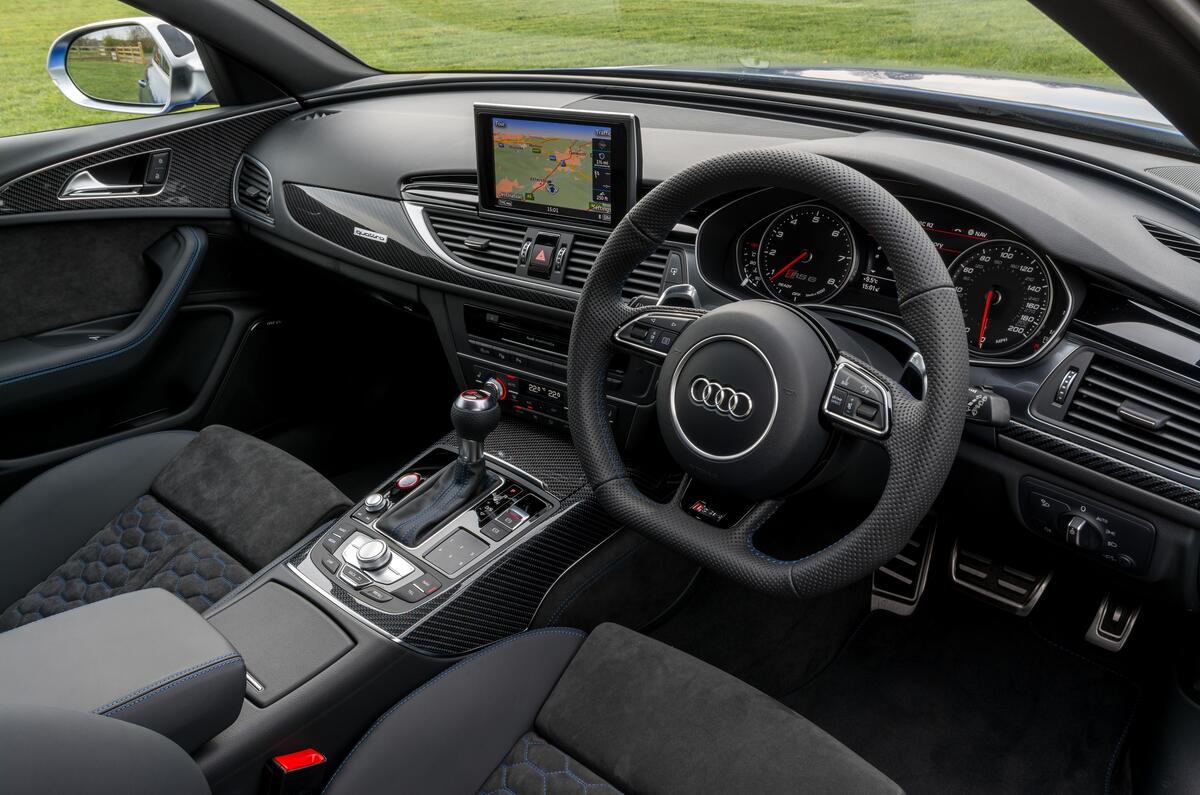 Audi RS6 interior Autocar