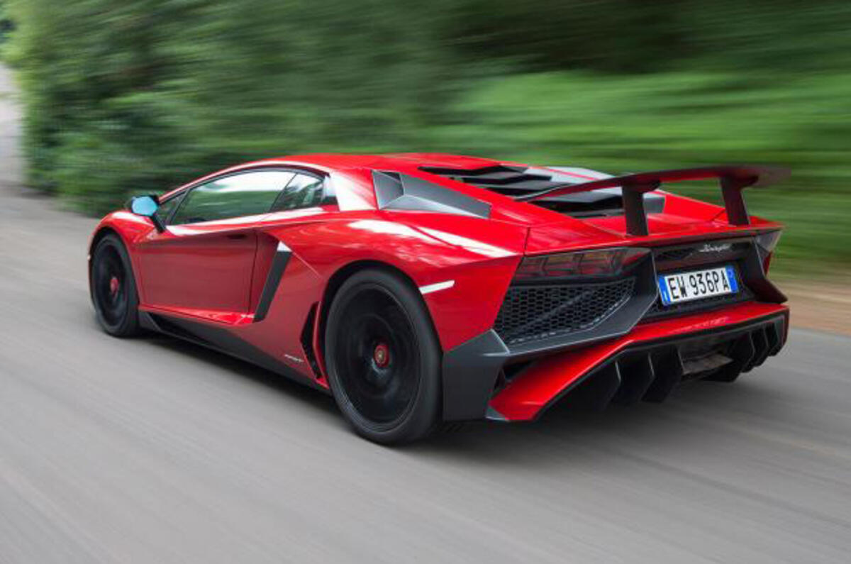Lamborghini Aventador Superveloce Review (2017) | Autocar