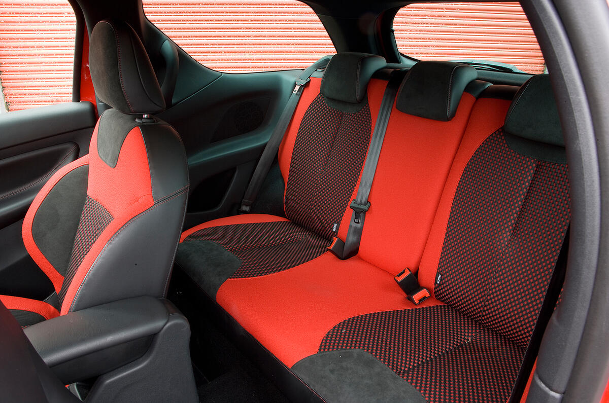 DS 3 2010 2015 Review 2016 Autocar ds-3-2010-2015-review-2016-autocar