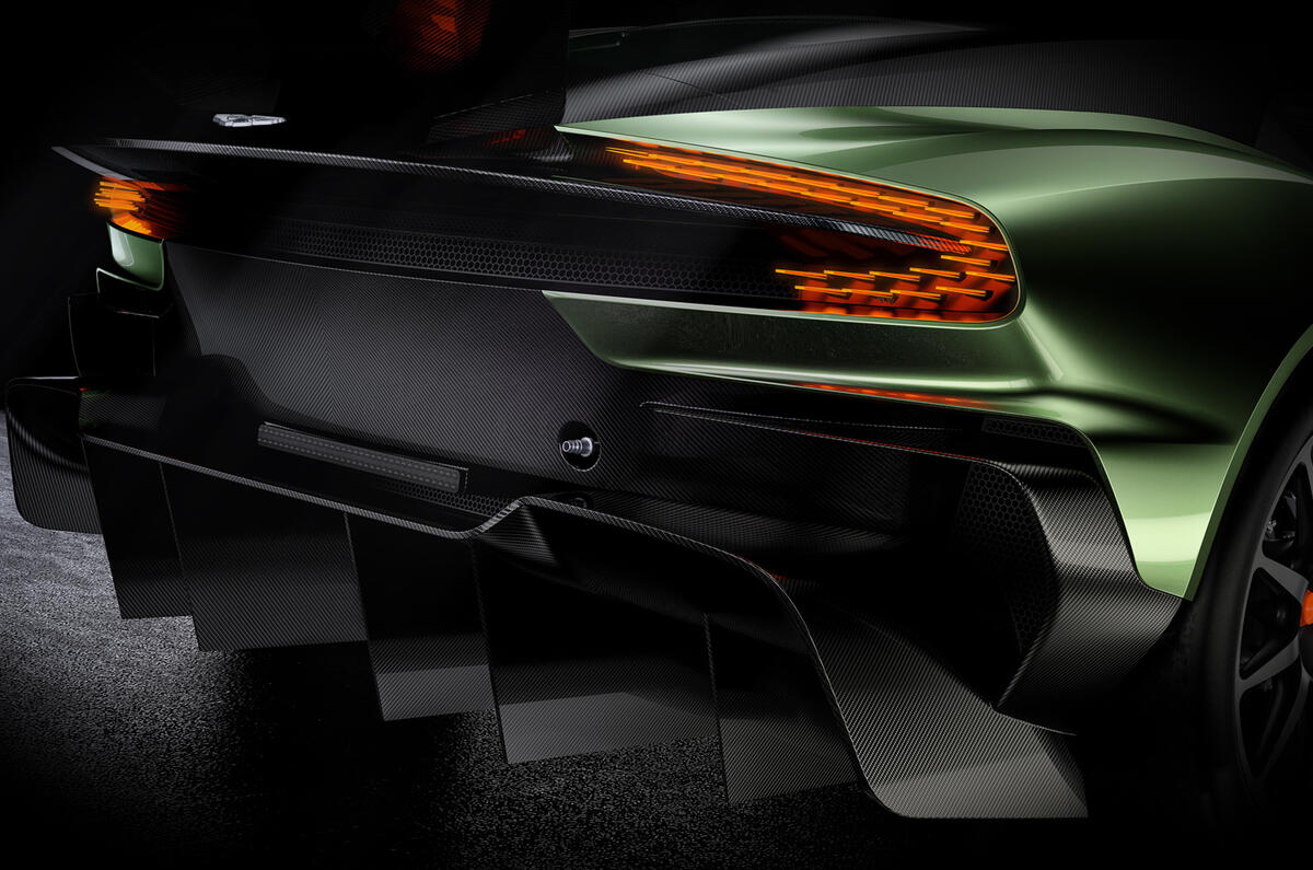 aston-martin-dj4js-vulcan-2015-8.jpg?itok=G-WaCNQc