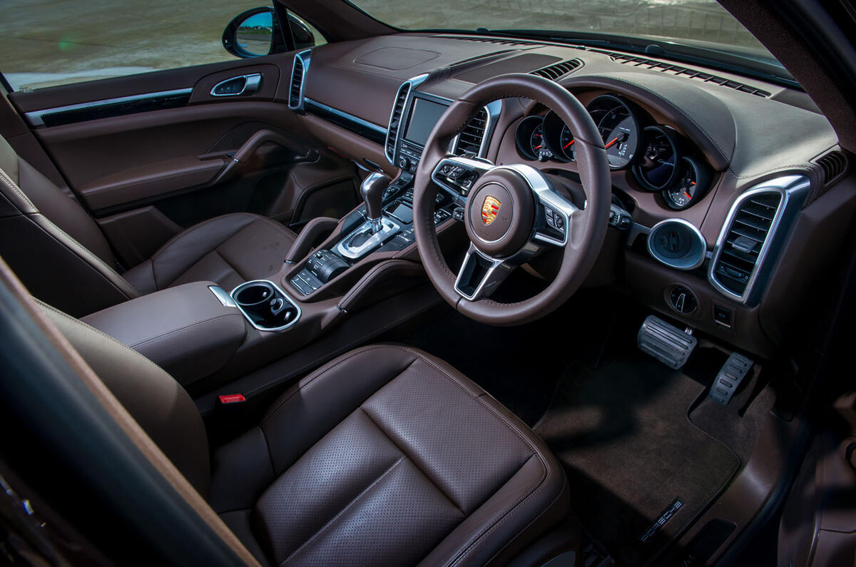 2015 Porsche Cayenne Turbo UK review | Autocar 2015 Porsche Cayenne Turbo UK review | Autocar