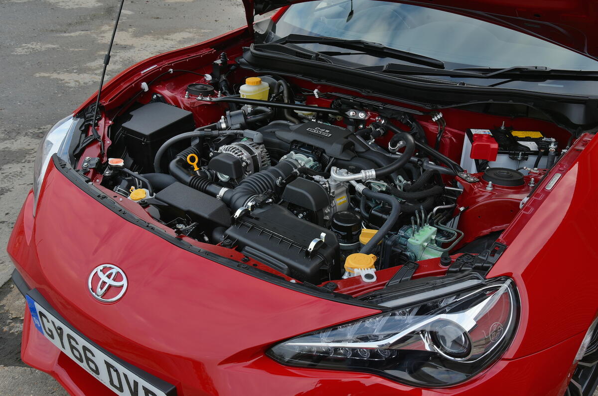 2016 Toyota GT86 2.0 Pro review review | Autocar