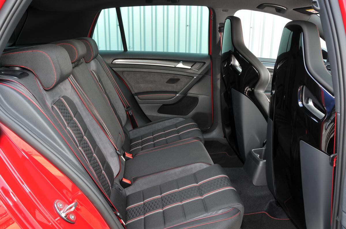 Golf Driver Reviews >> 2016 Volkswagen Golf GTI Clubsport Edition 40 DSG 5dr ... Golf Driver Reviews >> 2016 Volkswagen Golf GTI Clubsport Edition 40 DSG 5dr ...