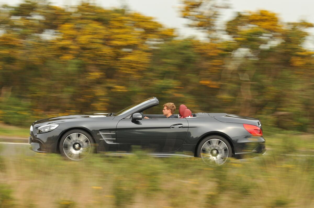 £ 73,810 Mercedes-Benz SL 400
