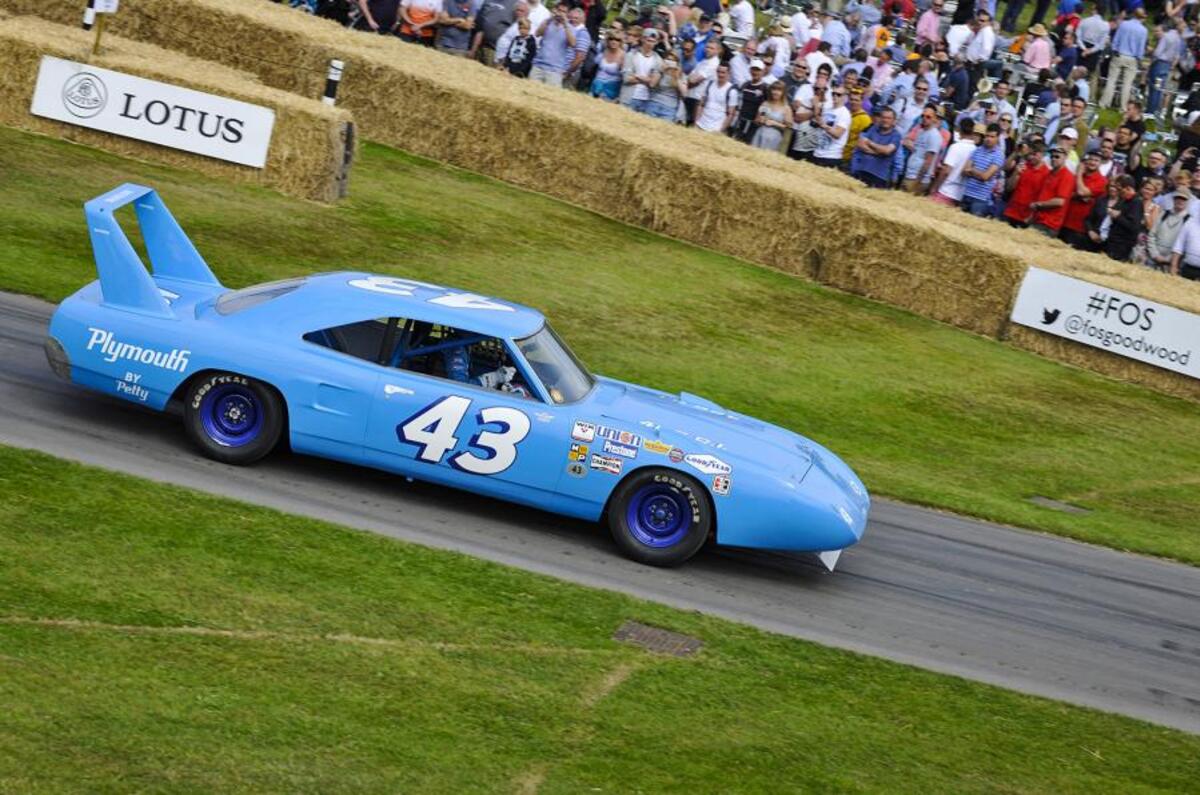 goodwood-2015-gallery-066_1.jpg?itok=zl1u_N7C
