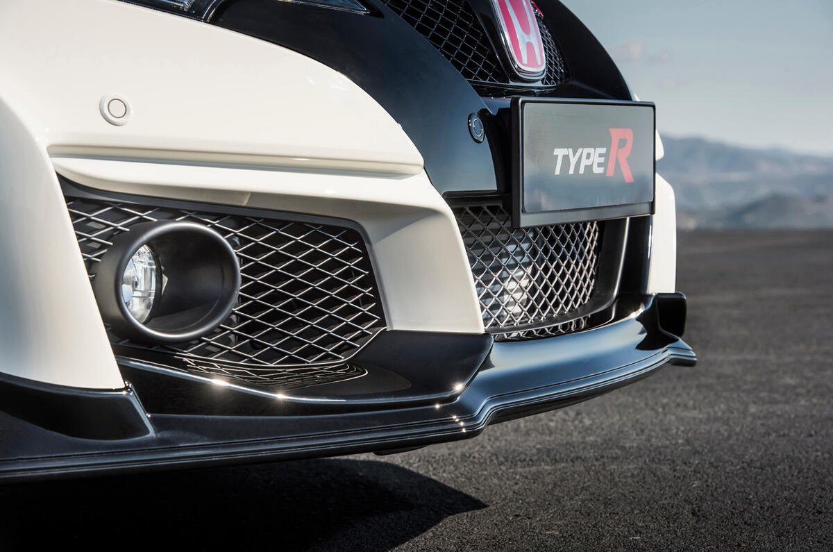 honda-news-sm4ud-type-r-4a.jpg?itok=9SWU8w0t
