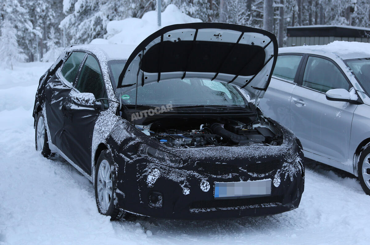 2017 Kia Ceed - first spy shots | Autocar