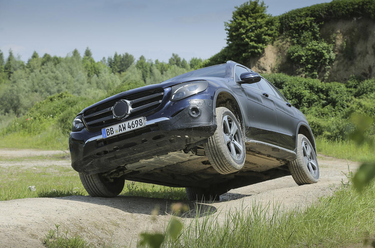 merc-glc-ride-007.jpg?itok=k7B6dqt2
