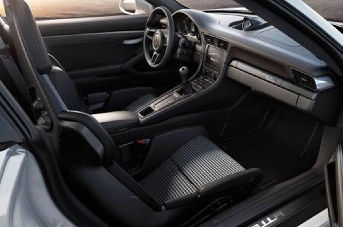 porsche911r-04.jpg?itok=HPnn2h2X
