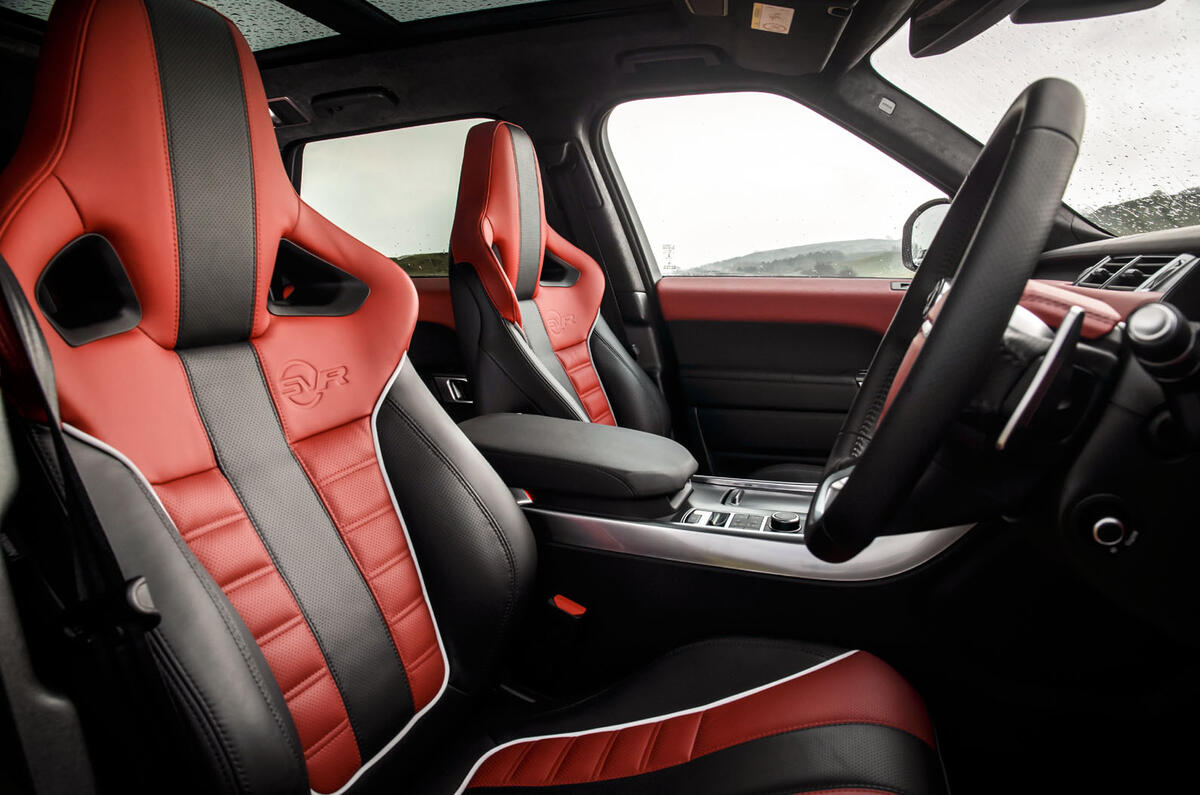 range-rover-sport-svr-drive-021.jpg