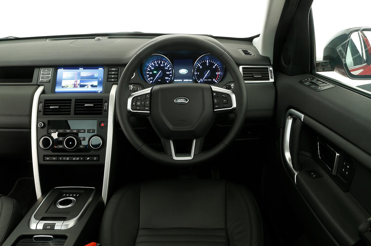 Land Rover Discovery Sport interior | Autocar