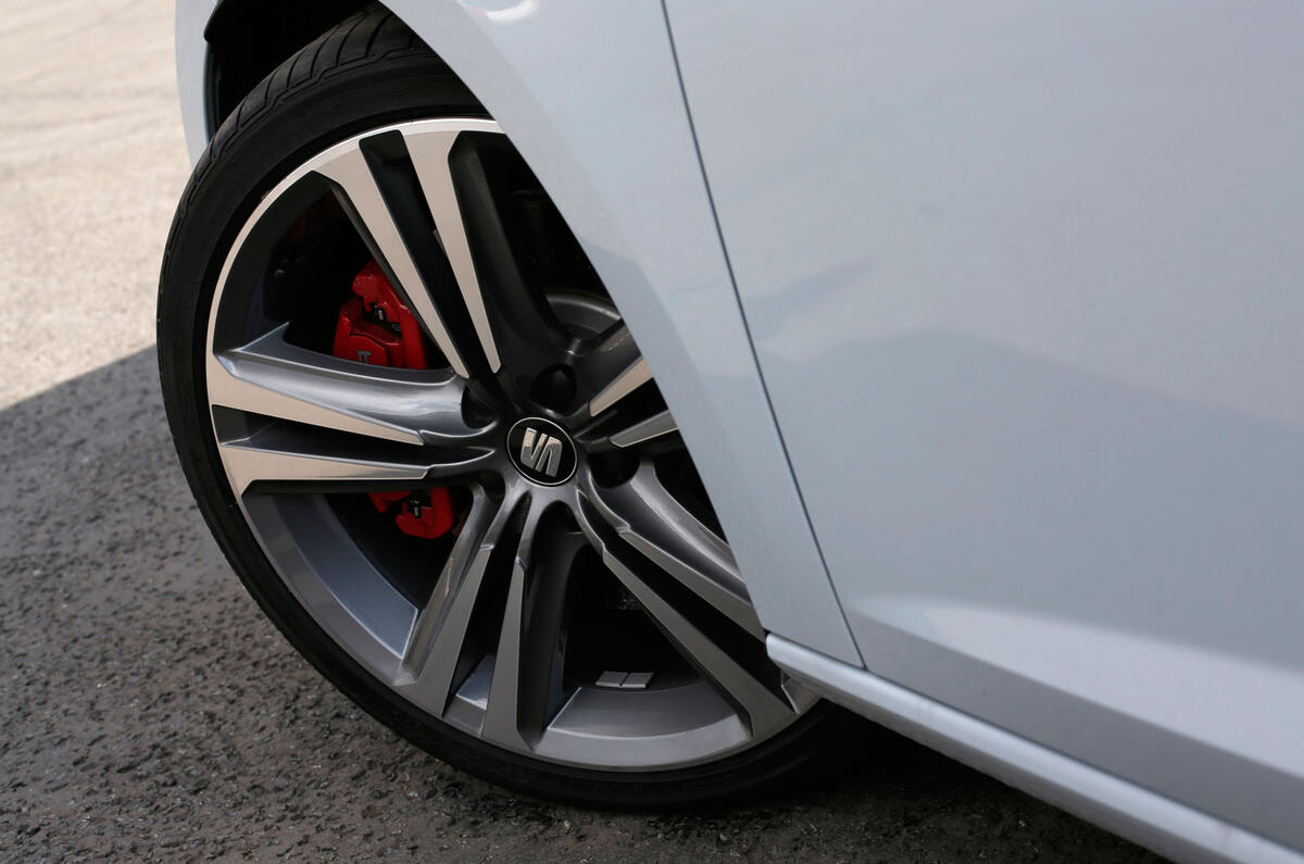 LEON CUPRA RT leon cupra rt: