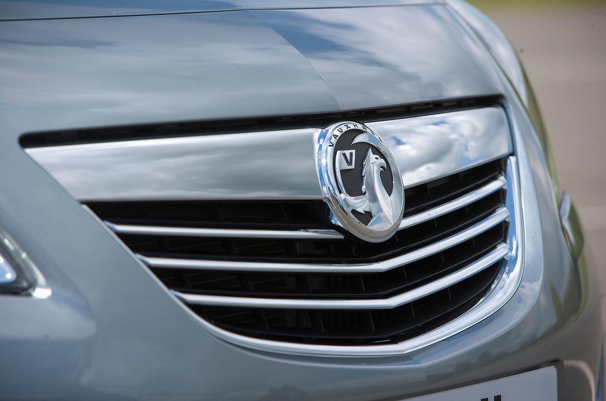 Vauxhall Meriva interior Autocar