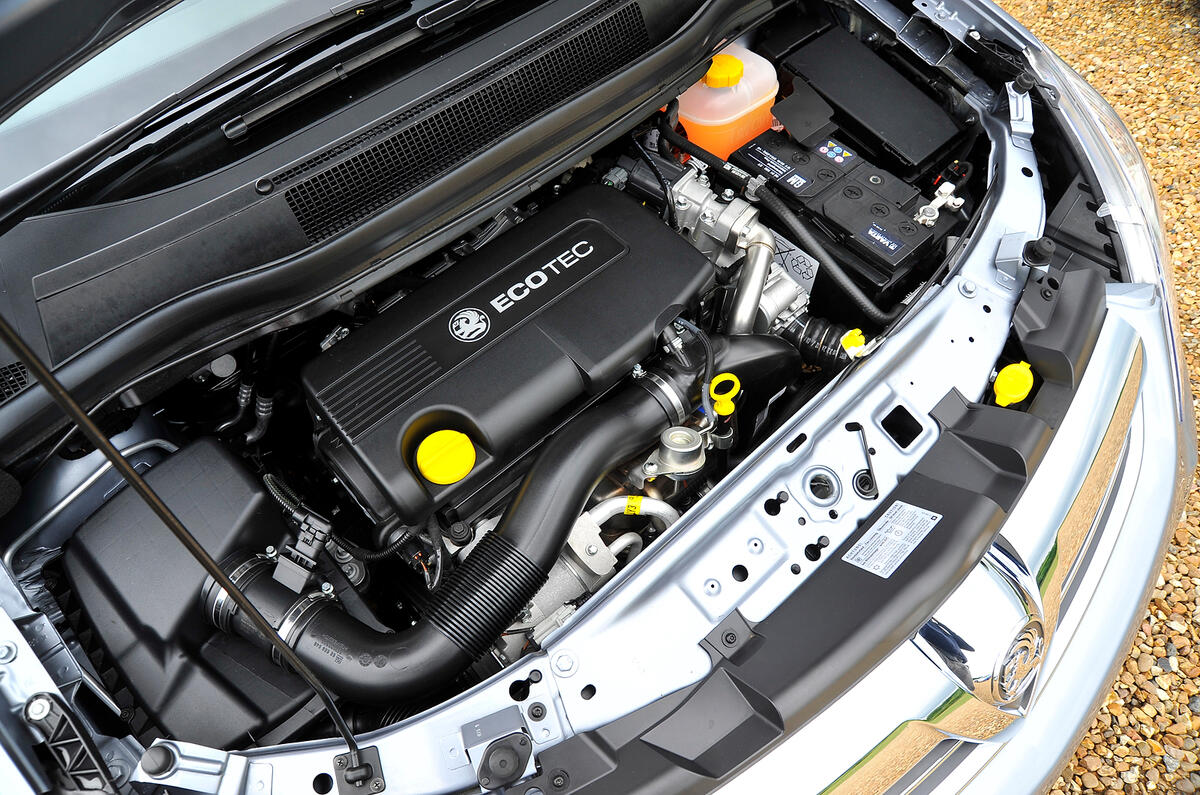 Vauxhall Zafira Review 2017