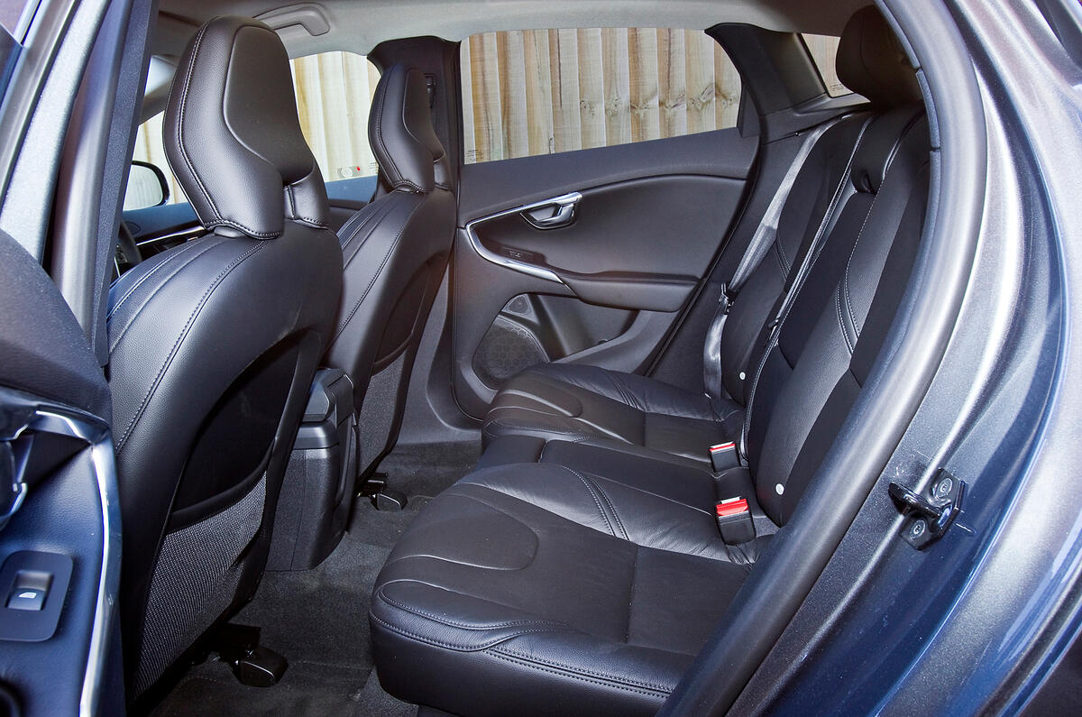 Volvo V40 verdict Autocar