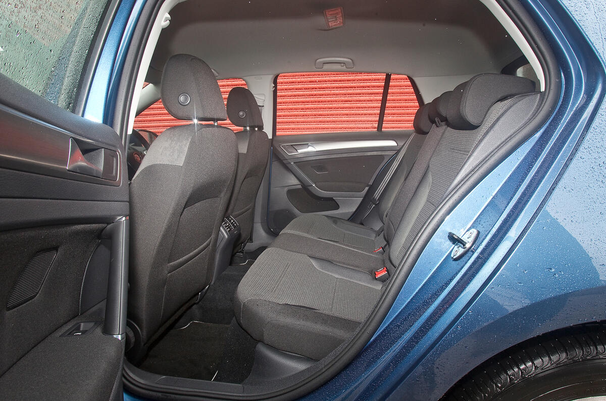 Volkswagen Golf Review (2016) Autocar