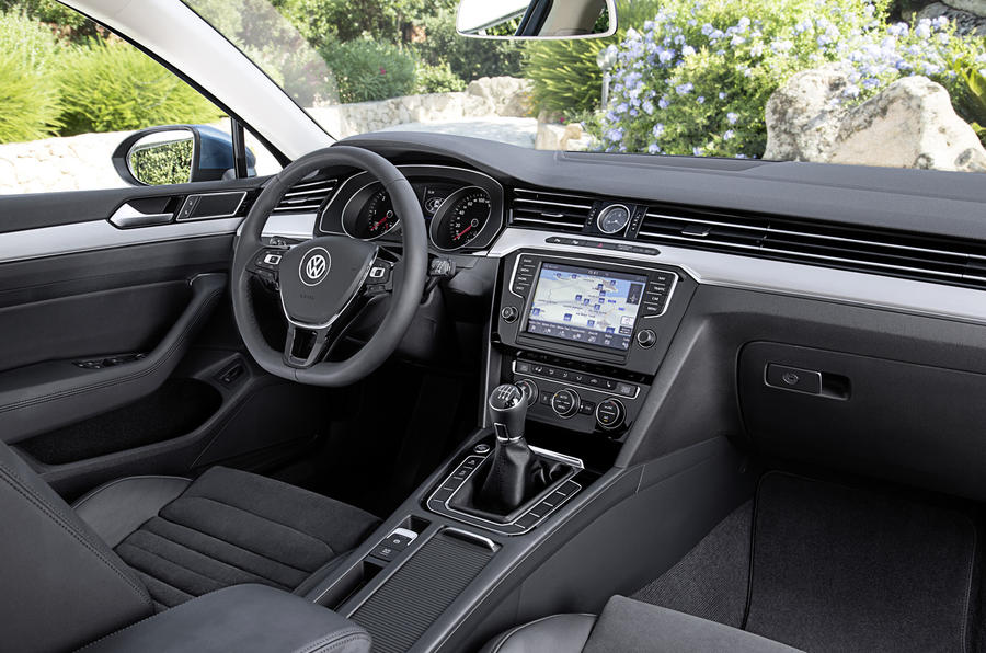 Volkswagen Passat estate 2.0 TDI BlueMotion Technology ...