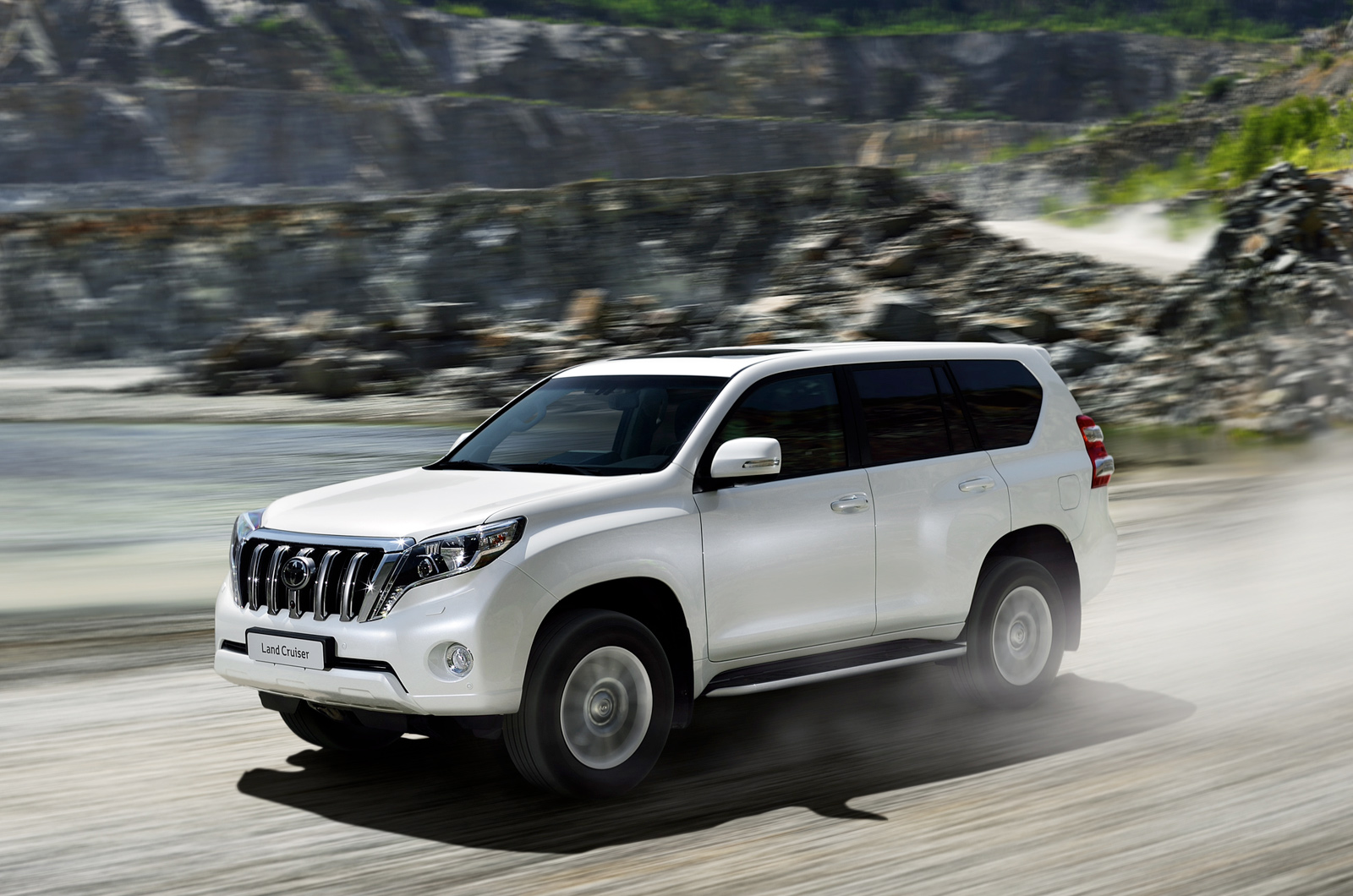 toyota-land-cruiser-4_0.jpg