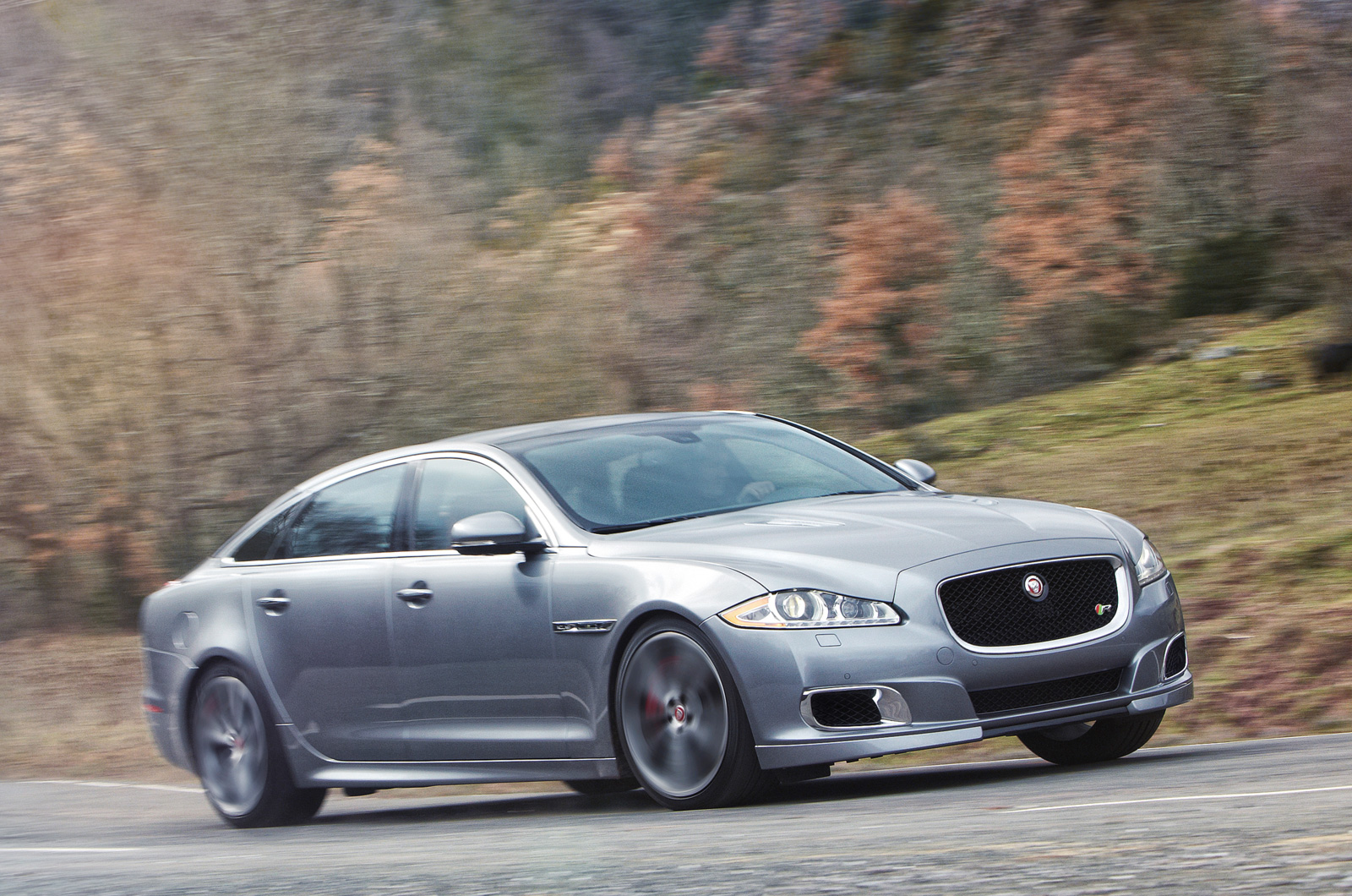 New York motor show Jaguar XJR