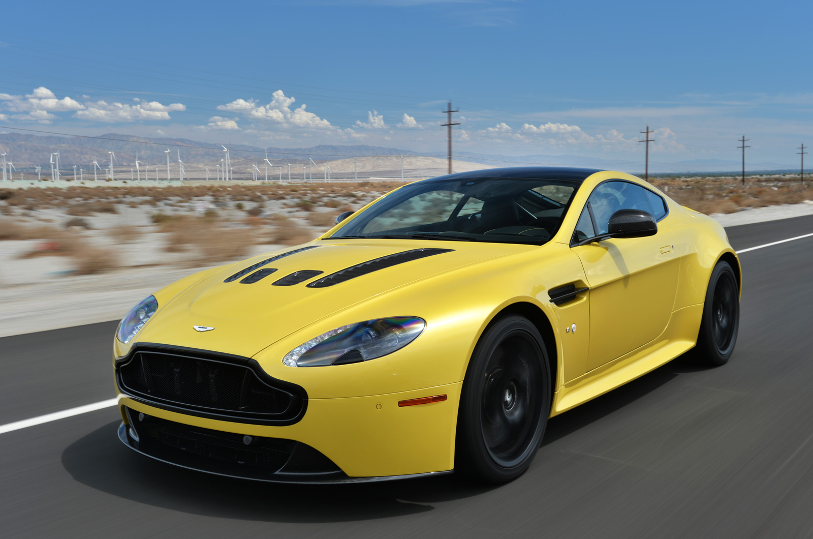 v12-vantage-s-001.jpg