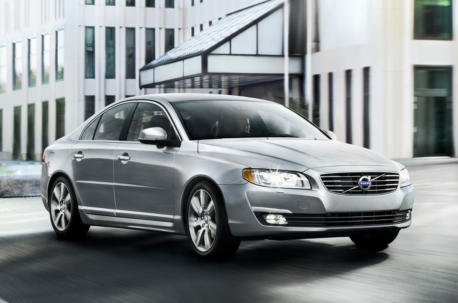 volvo-s80_0.jpg
