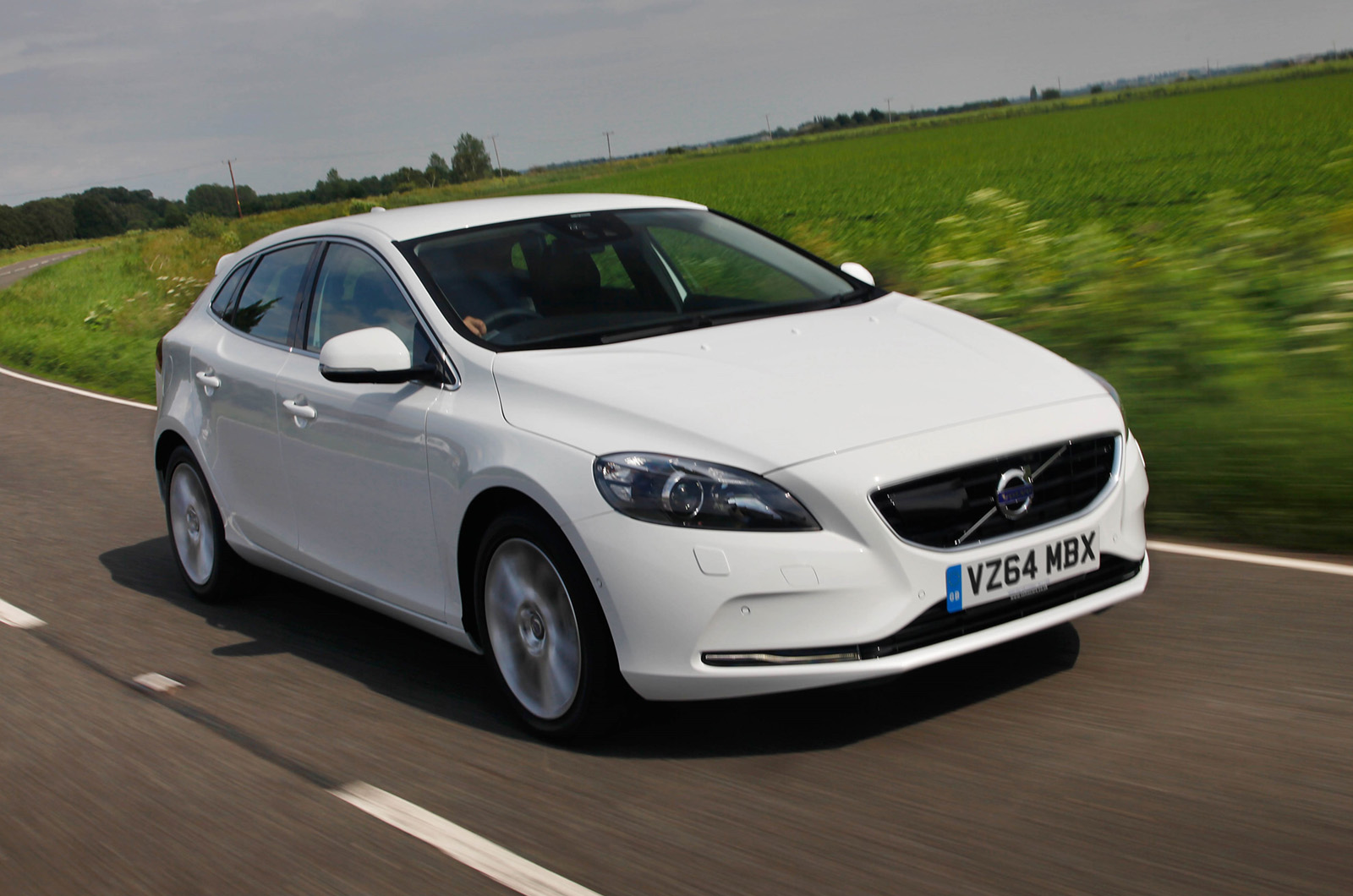 Volvo V40 T5 RDesign Lux Nav first drive review Autocar