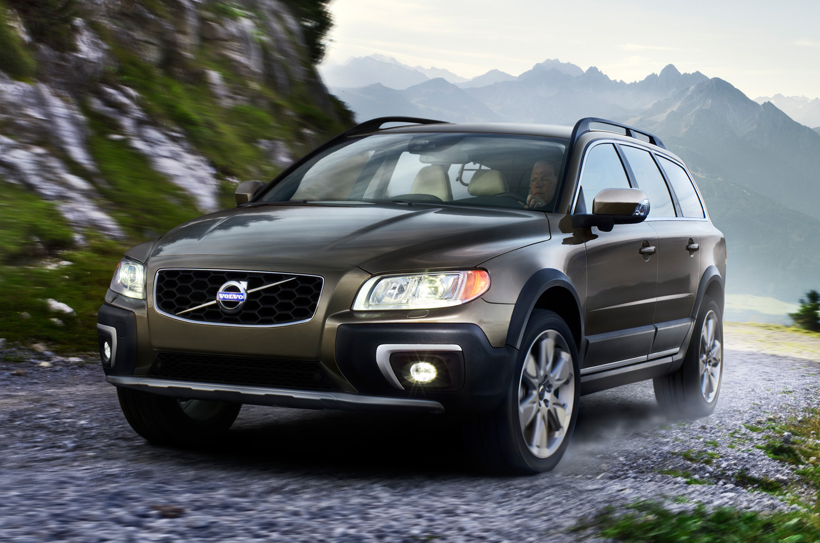 volvo-xc70.jpg