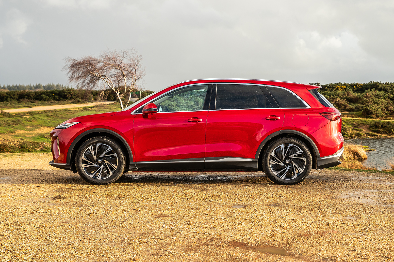 10.11.25 MGS6EV 3604 10.11.25 MGS6EV 3604