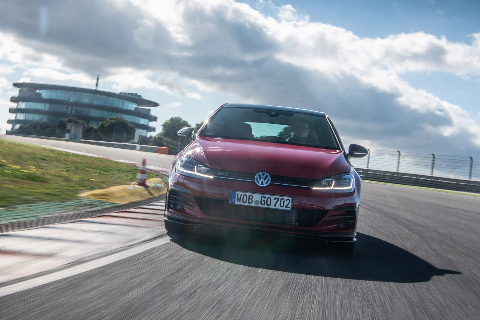 Volkswagen Golf GTI TCR 2019 road test review - track nose