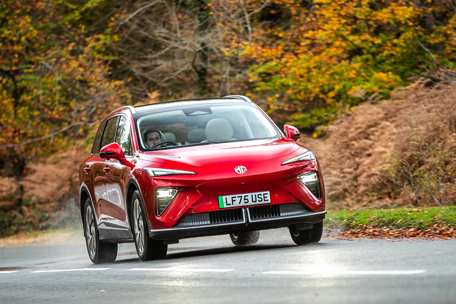 11.11.25 MGS6EV 42 11.11.25 MGS6EV 42